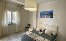 Ennio Rooms